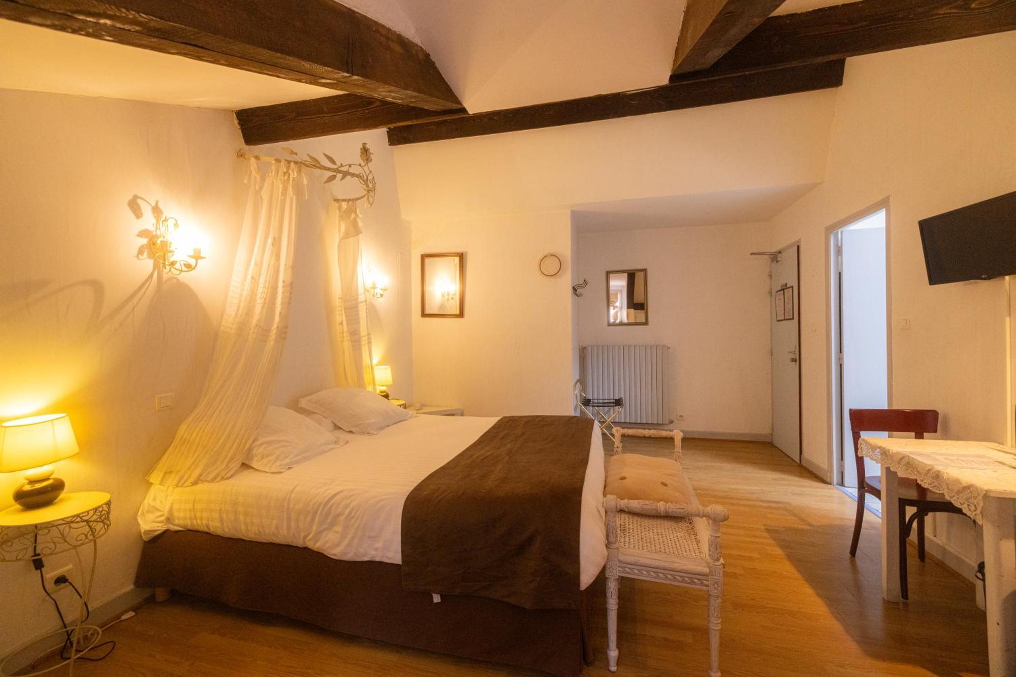 Hotel Restaurant Des Thermes Castéra-Verduzan Kültér fotó