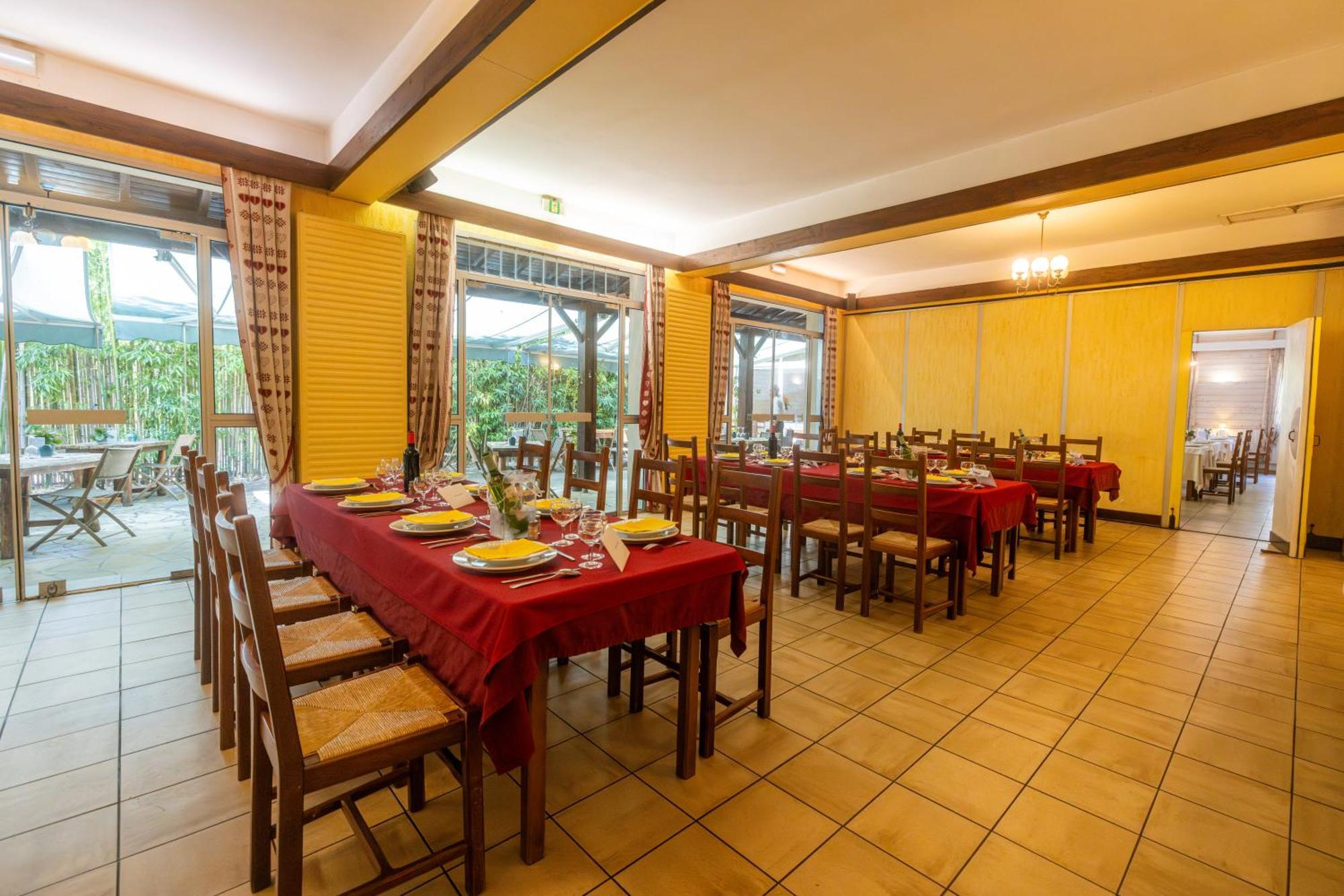 Hotel Restaurant Des Thermes Castéra-Verduzan Kültér fotó