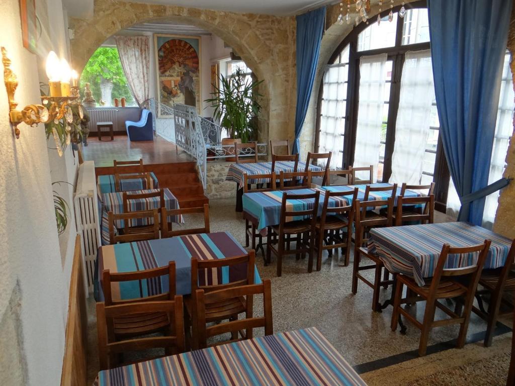 Hotel Restaurant Des Thermes Castéra-Verduzan Kültér fotó