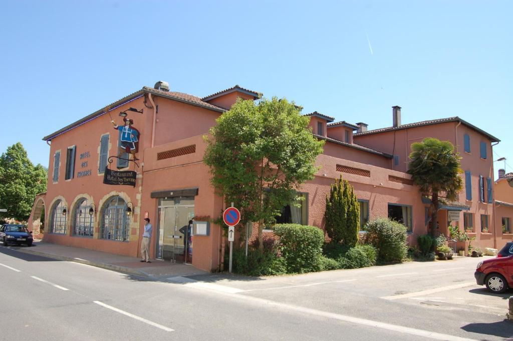 Hotel Restaurant Des Thermes Castéra-Verduzan Kültér fotó